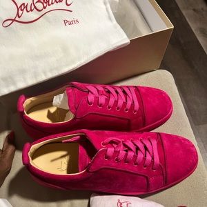 New in box Magenta Louboutins